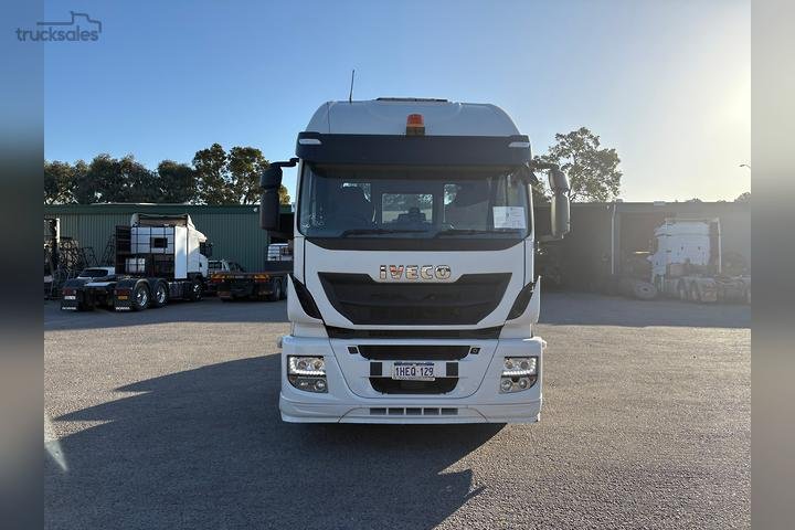 Iveco Tector — imagem referencial TruckSales